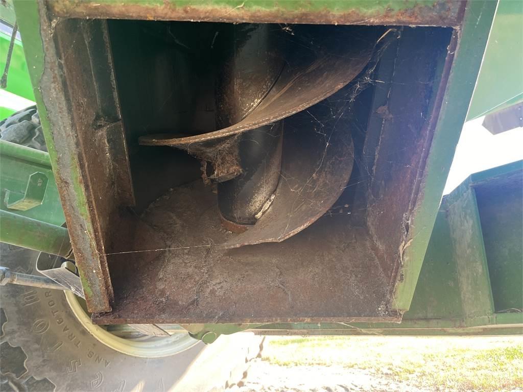 Brent 776 Prikolice za zrno