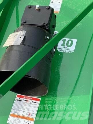 Bush Hog BH115 Rezači za bale, oprema za rezanje i odvajanje bal