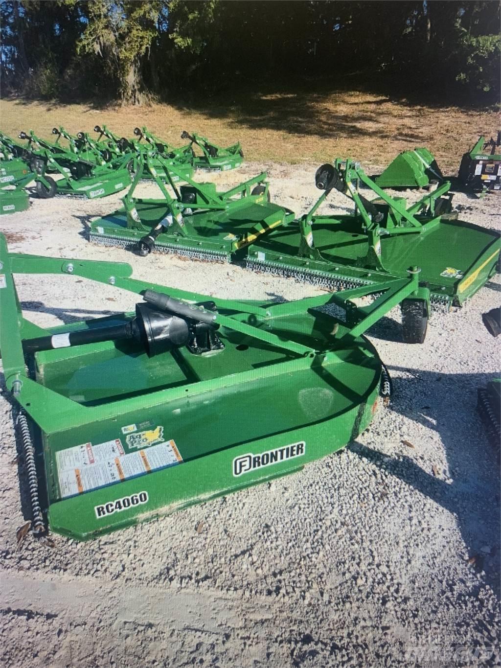 Frontier RC4060 Rezači za bale, oprema za rezanje i odvajanje bal