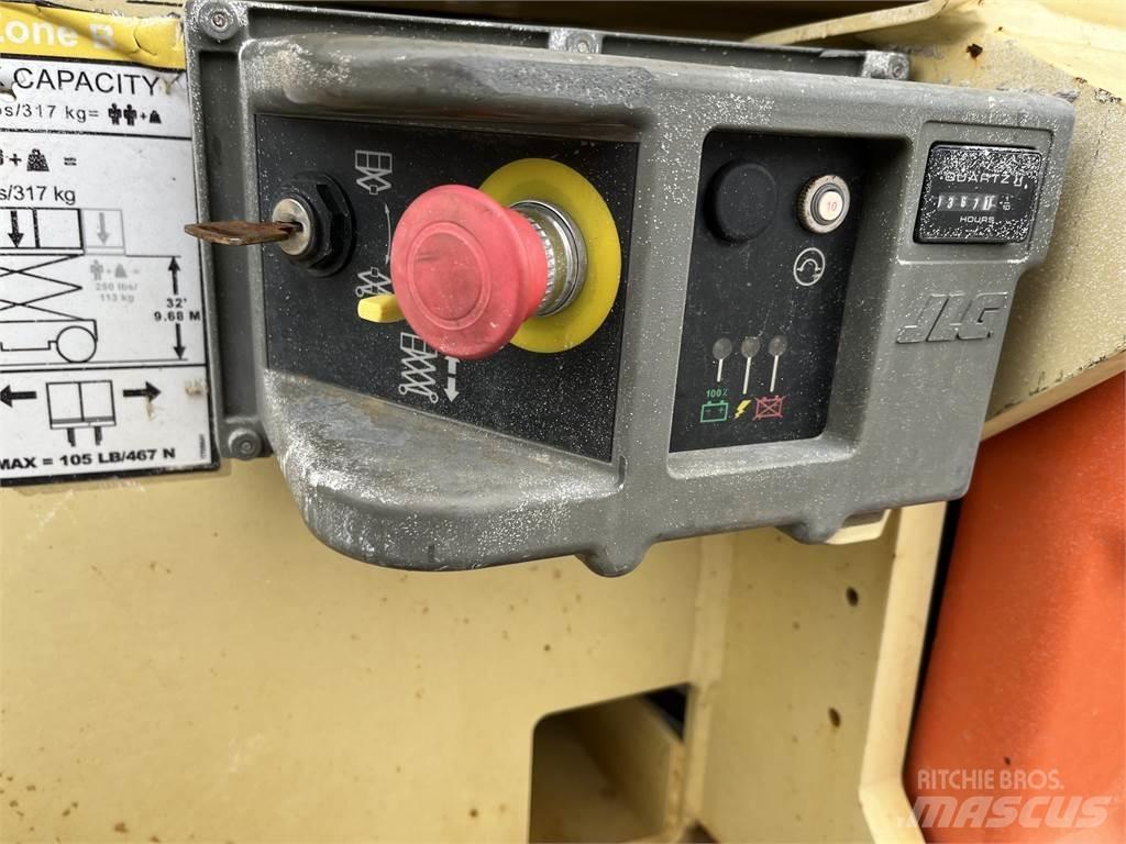 JLG 3246ES Ostali kranovi