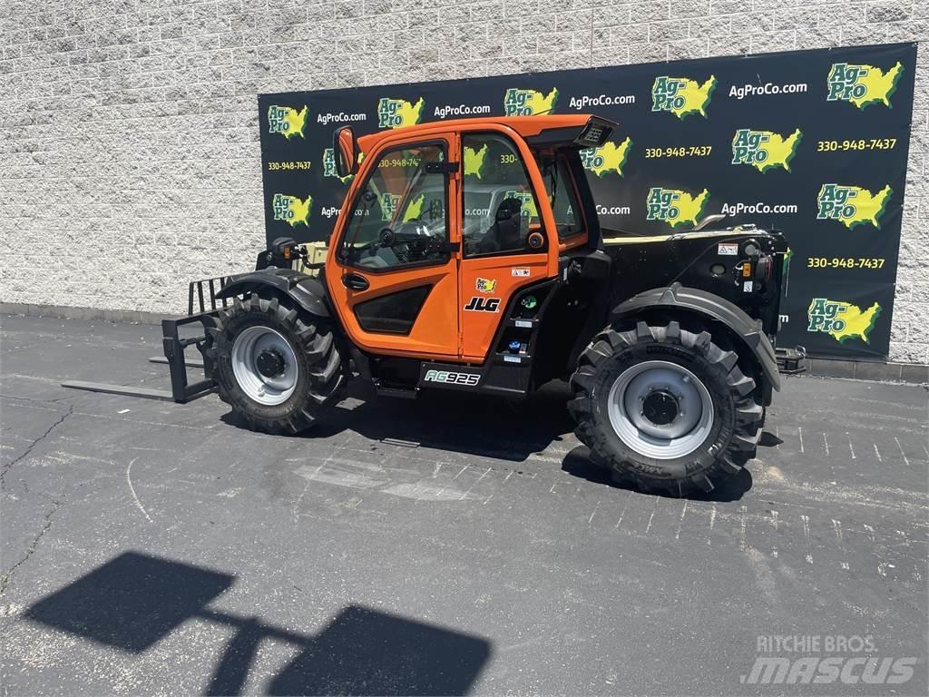 JLG 925 Teleskopski viljuškari