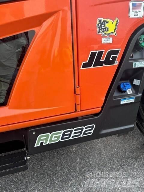 JLG AG832 Teleskopski viljuškari