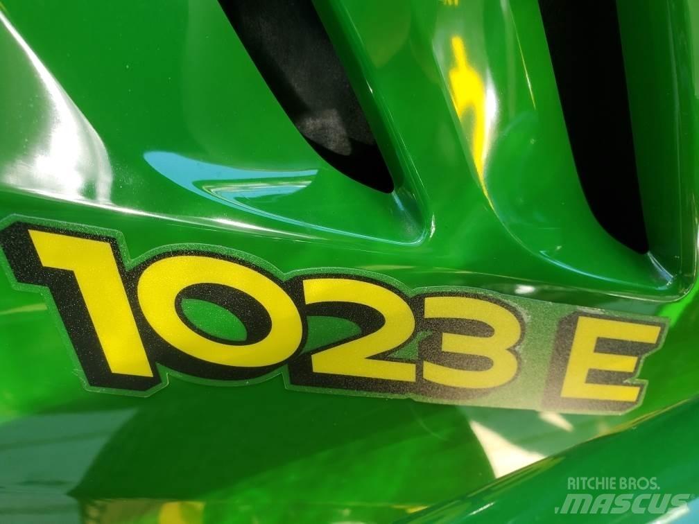John Deere 1023E Manji traktori