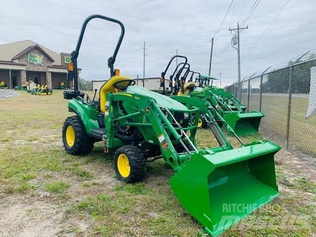 John Deere 1023E Manji traktori