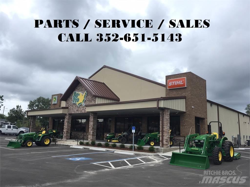 John Deere 1025R Manji traktori