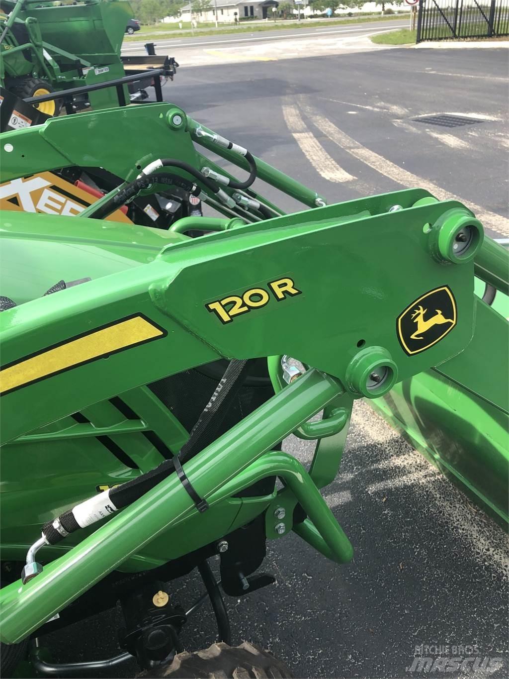 John Deere 1025R Manji traktori