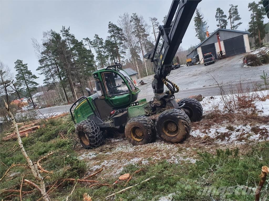 John Deere 1270G Harversteri