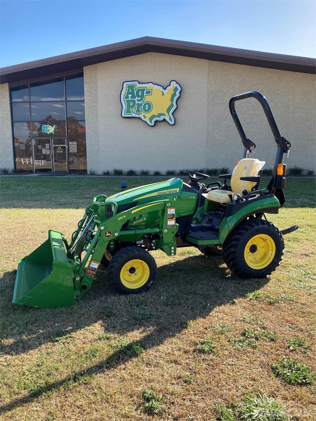 John Deere 2025R Manji traktori