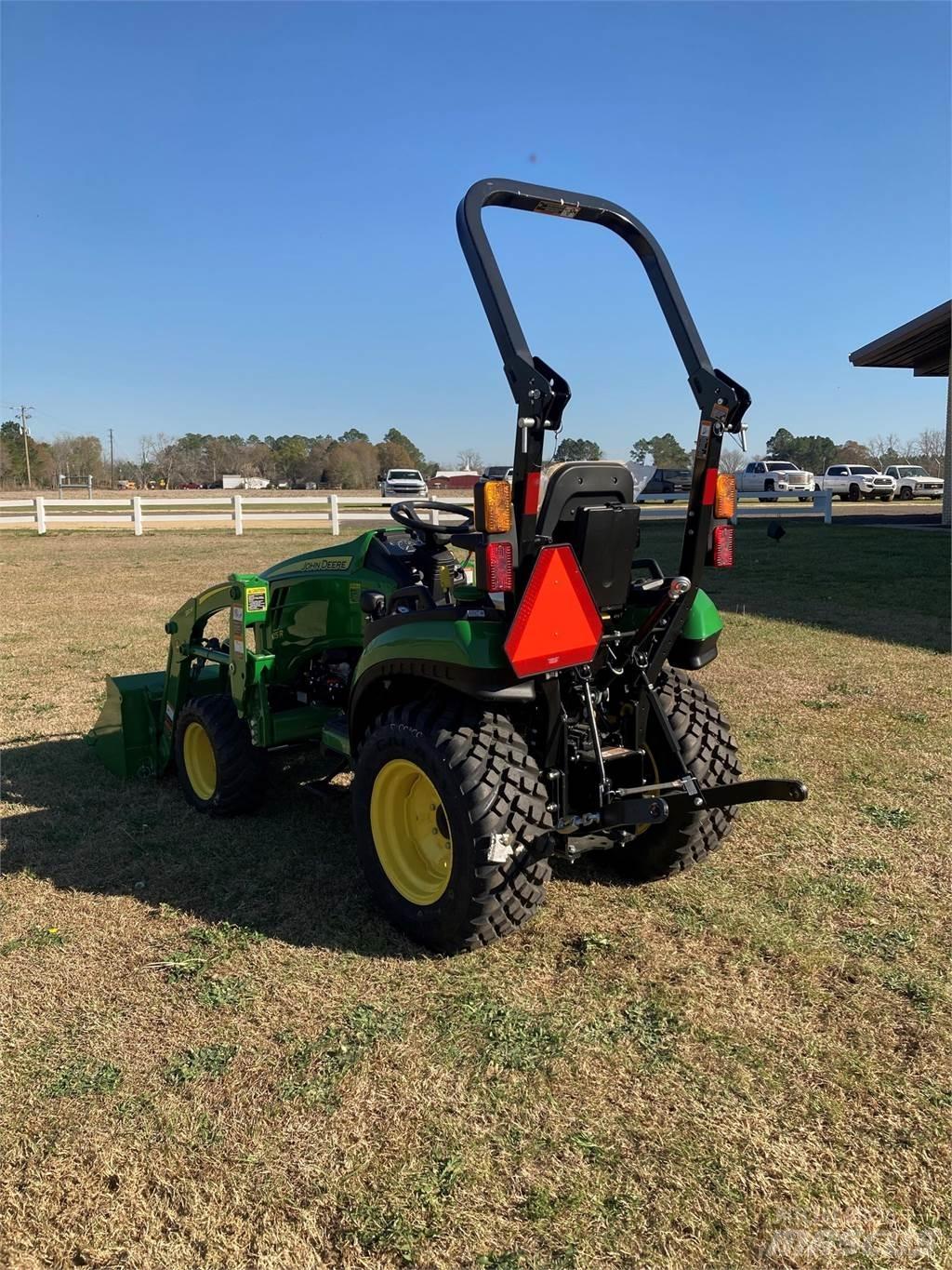 John Deere 2025R Manji traktori
