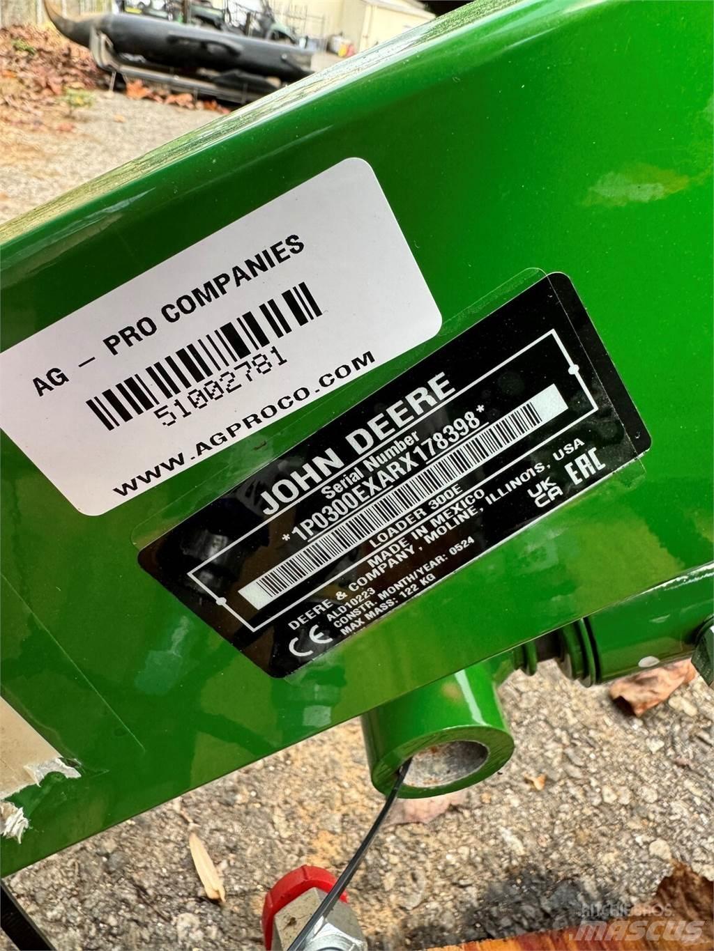 John Deere 300E Ostale poljoprivredne mašine