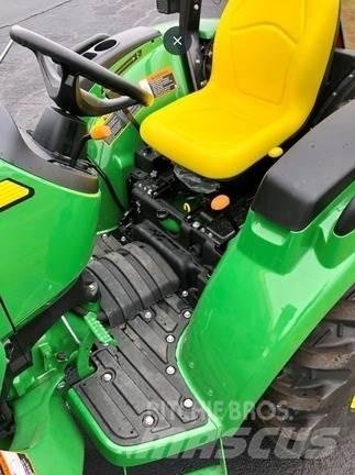 John Deere 3025D Manji traktori