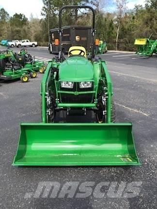 John Deere 3025E Manji traktori