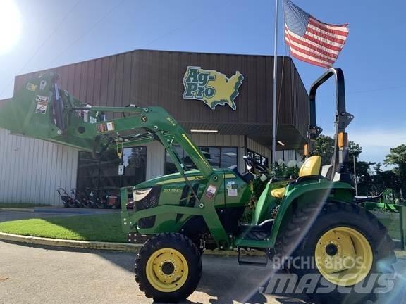 John Deere 3025E Manji traktori