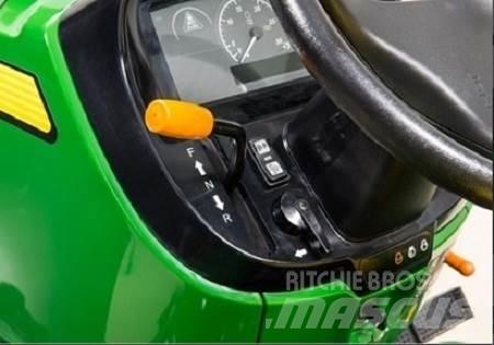 John Deere 3035D Manji traktori