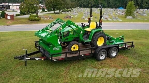John Deere 3038E Manji traktori
