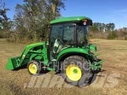 John Deere 3046R Traktori