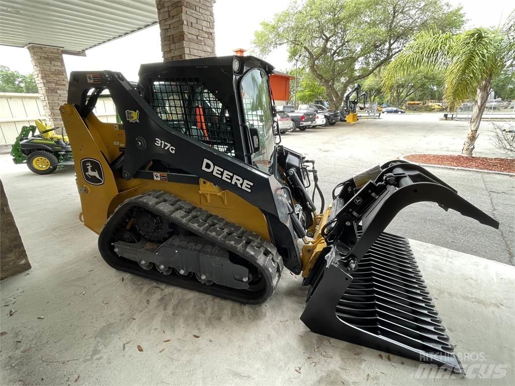 John Deere 317G Mini utovarivači