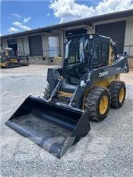John Deere 320G Skid steer mini utovarivači