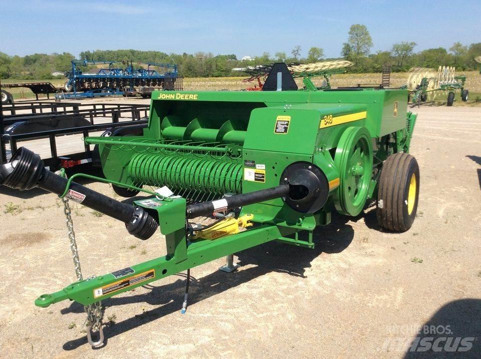 John Deere 348 Prese/balirke za četvrtaste bale