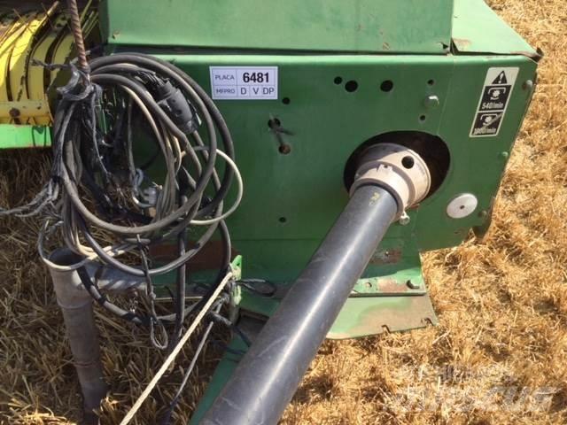 John Deere 349 Prese/balirke za četvrtaste bale