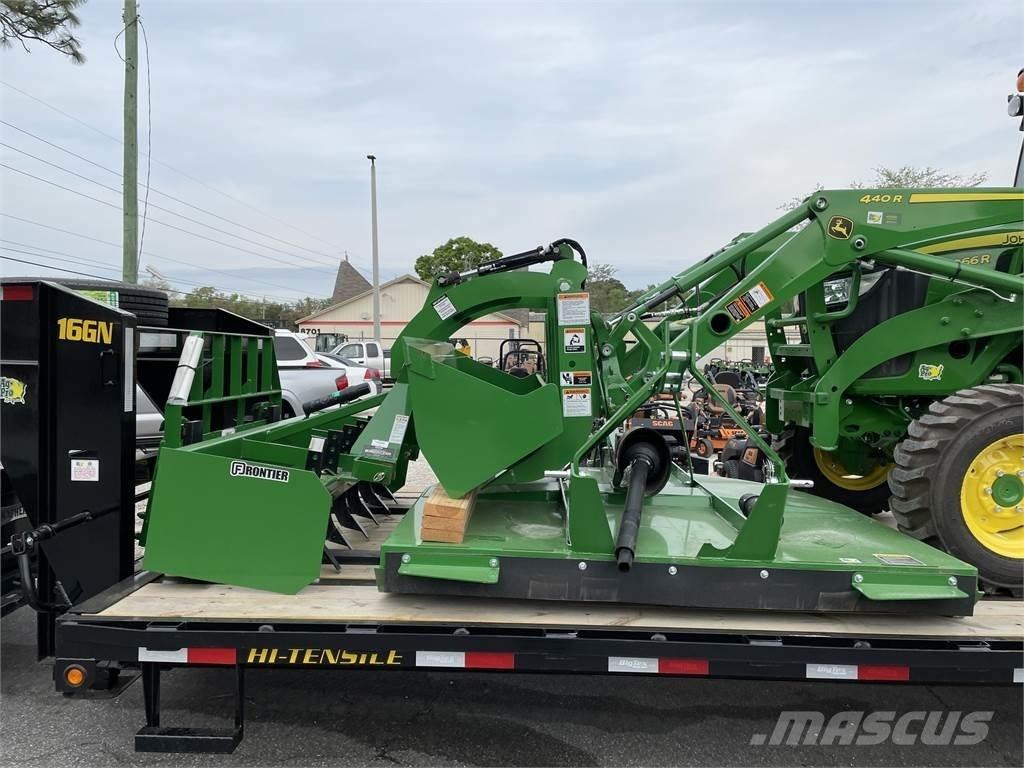 John Deere 4066R Traktori