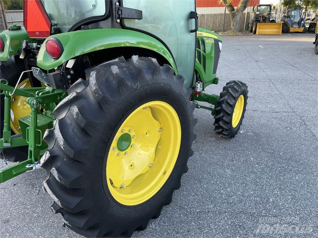 John Deere 4066R Traktori