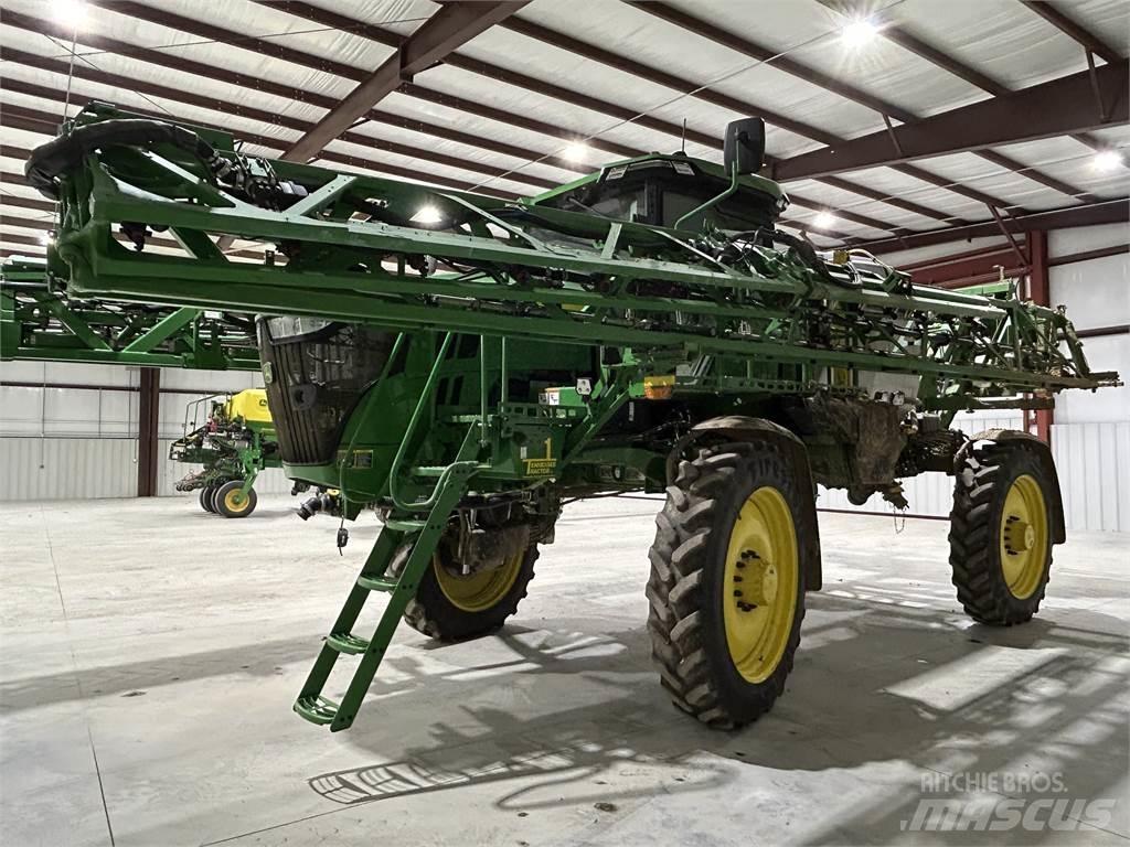 John Deere 412R Vučene prskalice