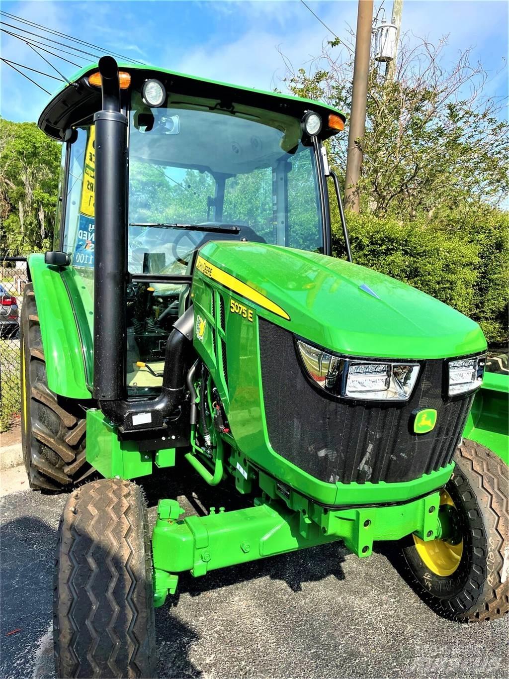 John Deere 5075E Traktori