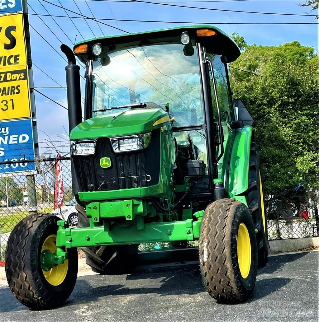 John Deere 5075E Traktori