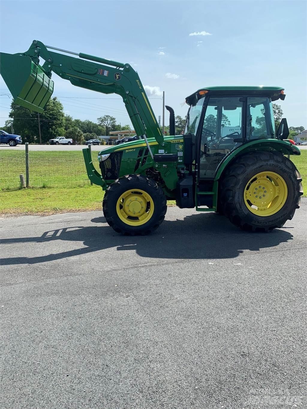 John Deere 5090E Traktori