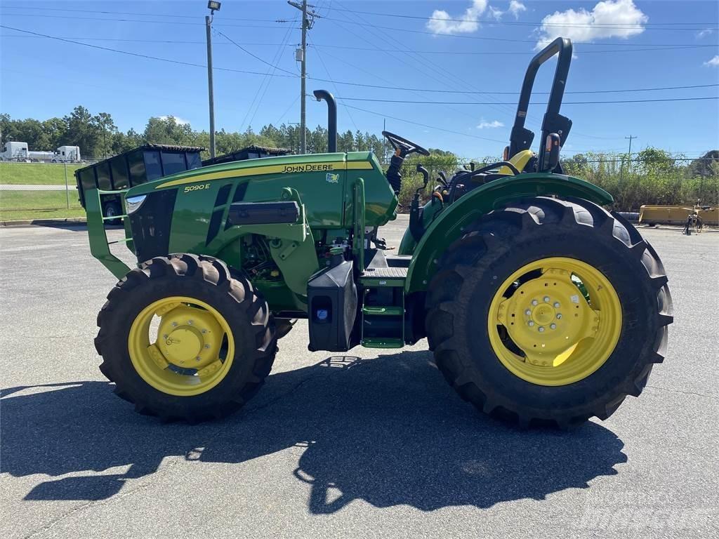 John Deere 5090E Traktori