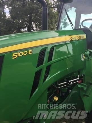 John Deere 5100E Traktori