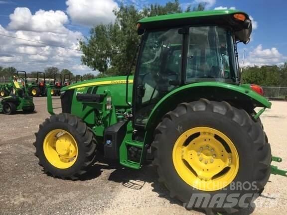 John Deere 5100E Traktori