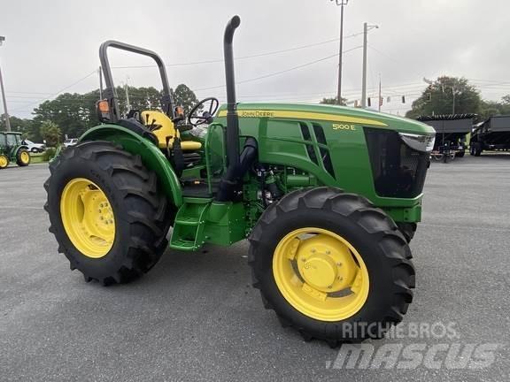 John Deere 5100E Traktori