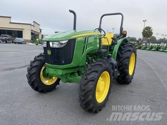 John Deere 5100E Traktori