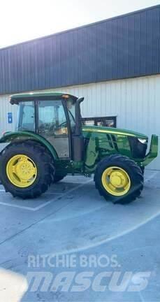 John Deere 5100E Traktori