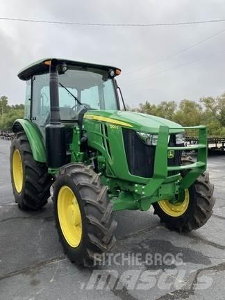 John Deere 5100E Traktori