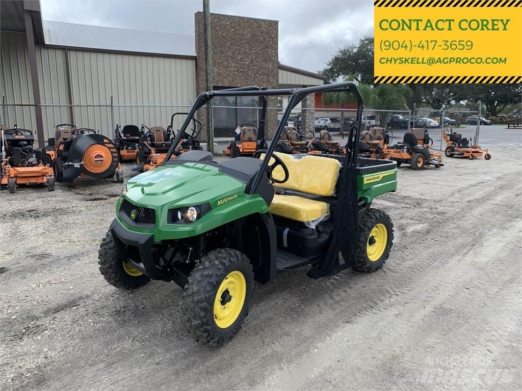 John Deere 560E Pomoćne mašine
