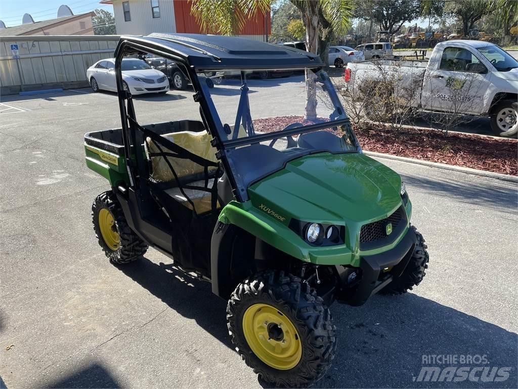John Deere 560E Pomoćne mašine