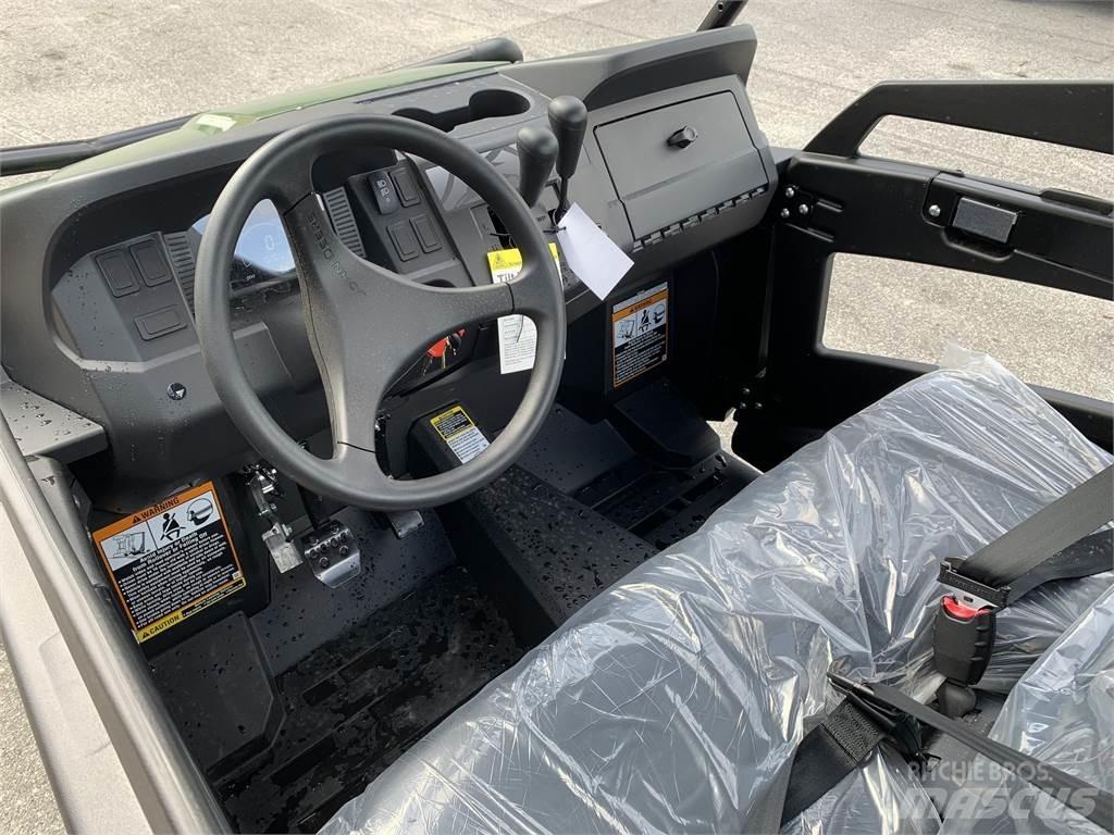 John Deere 590M Pomoćne mašine