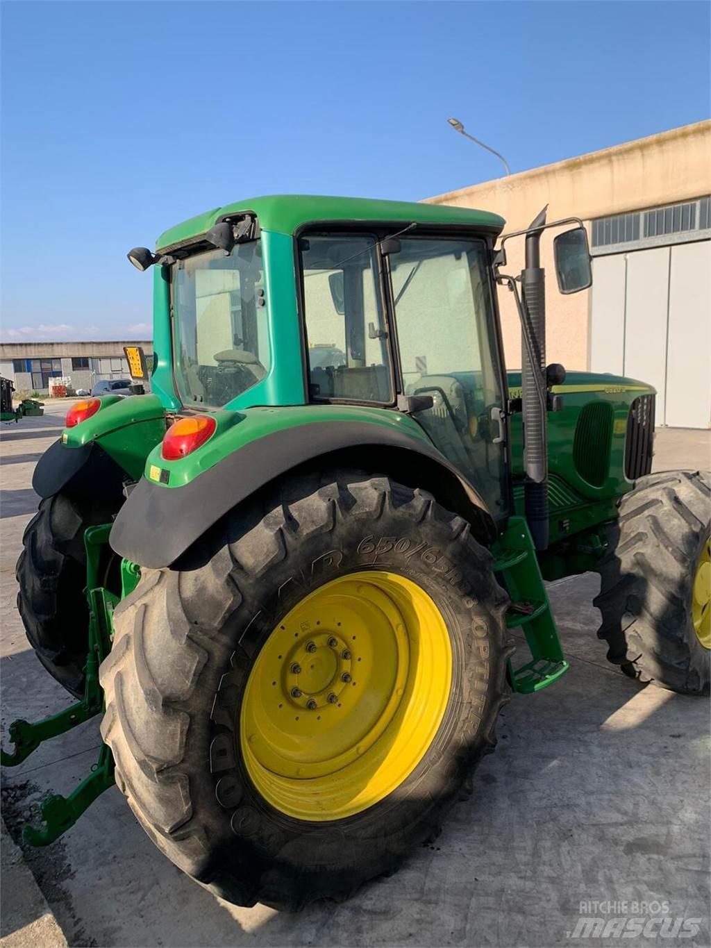 John Deere 6920 Traktori
