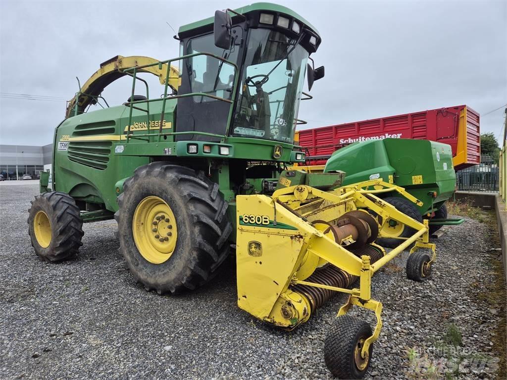 John Deere 7300 Kombajni za stočnu hranu