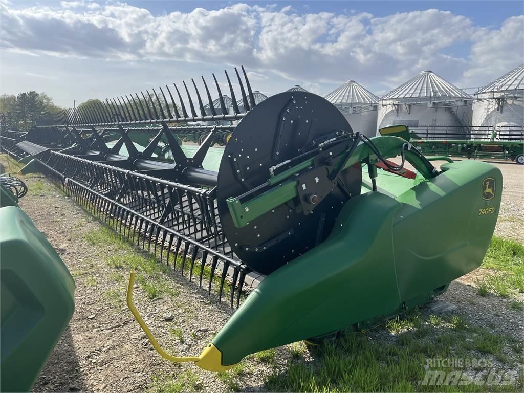 John Deere 740FD Dodatna oprema za kombajne