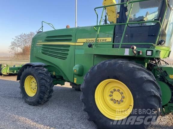 John Deere 7750 Kombajni za stočnu hranu