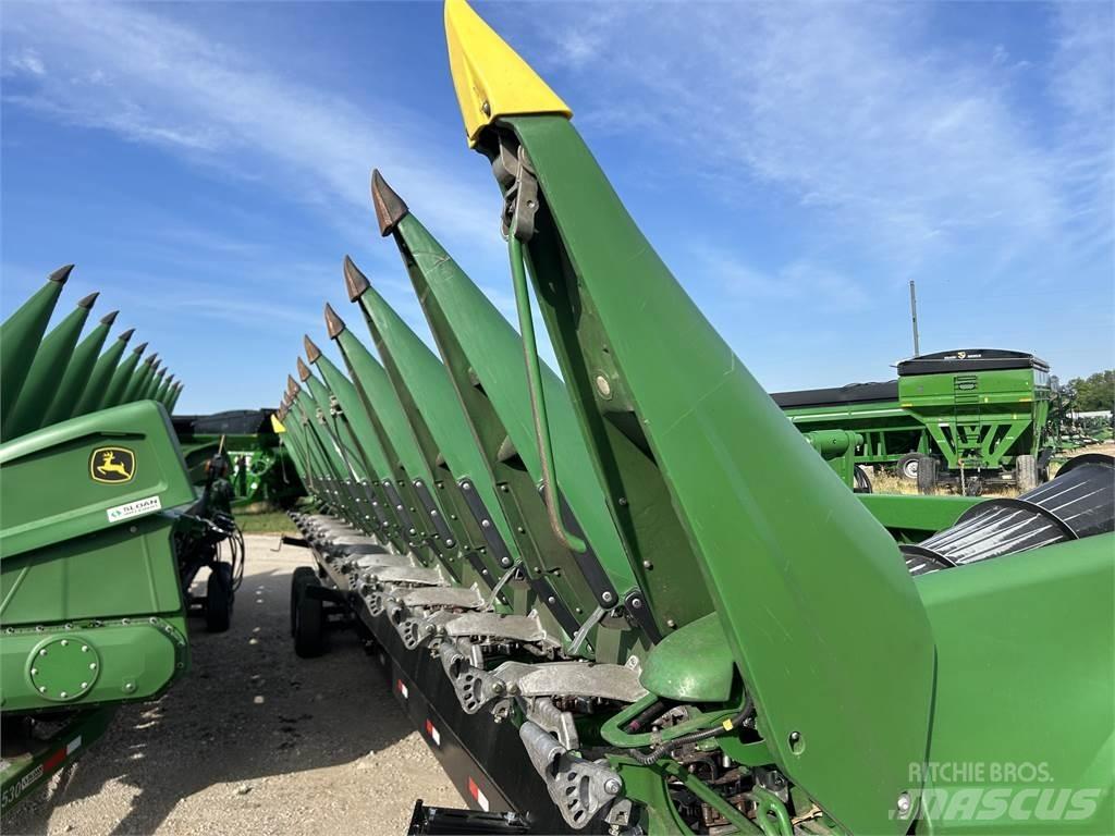 John Deere C12F Dodatna oprema za kombajne