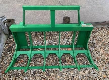John Deere CR50 Grabulje