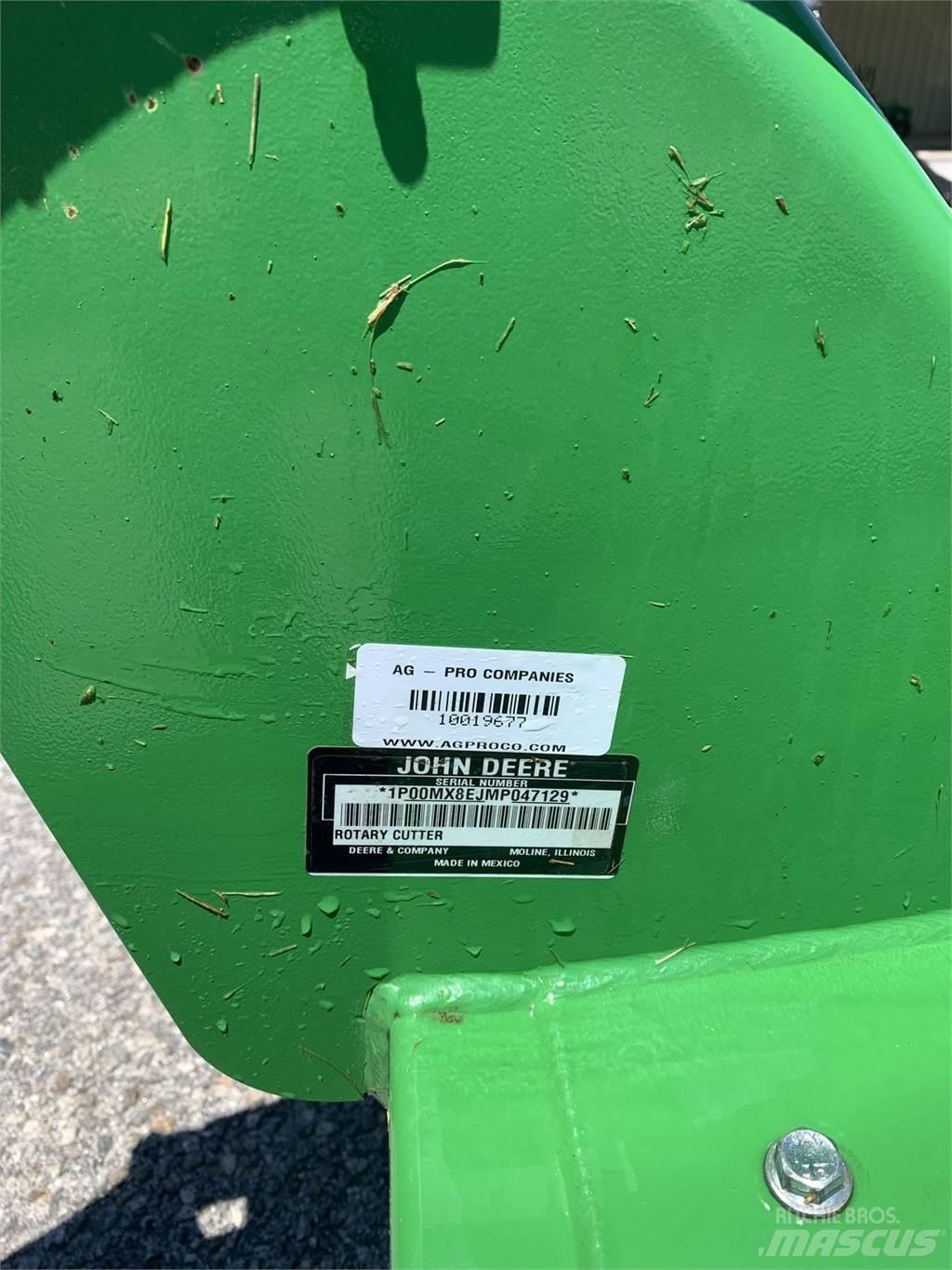 John Deere MX8 Rezači za bale, oprema za rezanje i odvajanje bal
