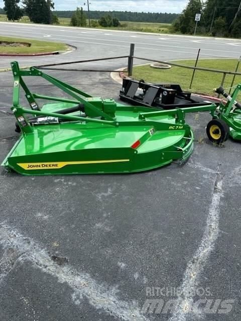 John Deere RC7M Rezači za bale, oprema za rezanje i odvajanje bal