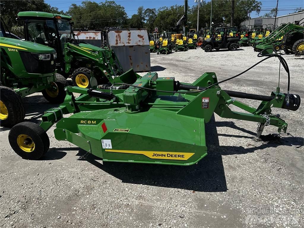 John Deere RC8M Rezači za bale, oprema za rezanje i odvajanje bal