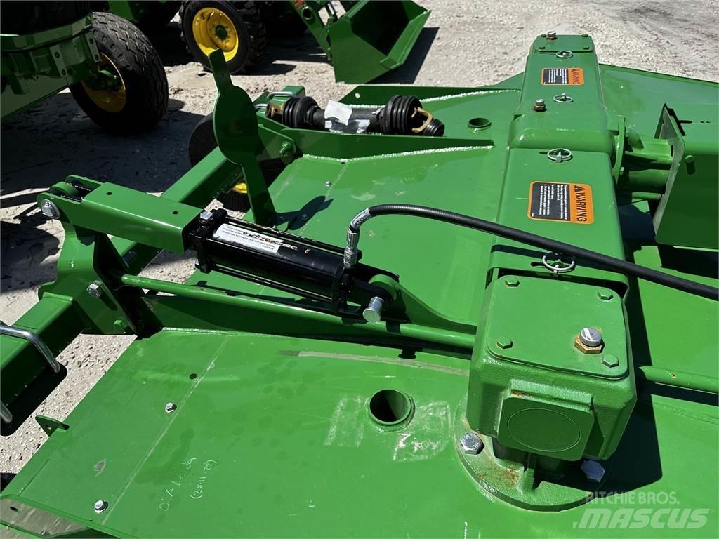 John Deere RC8M Rezači za bale, oprema za rezanje i odvajanje bal